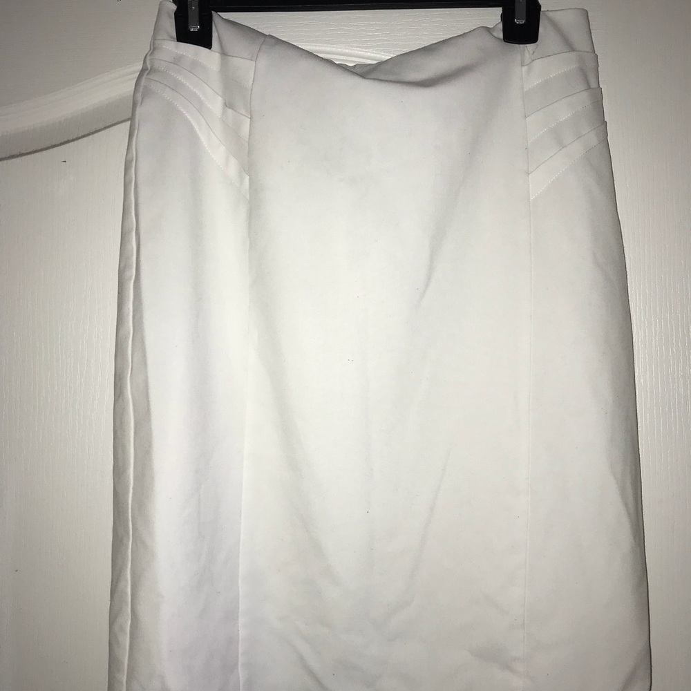 White pencil skirt